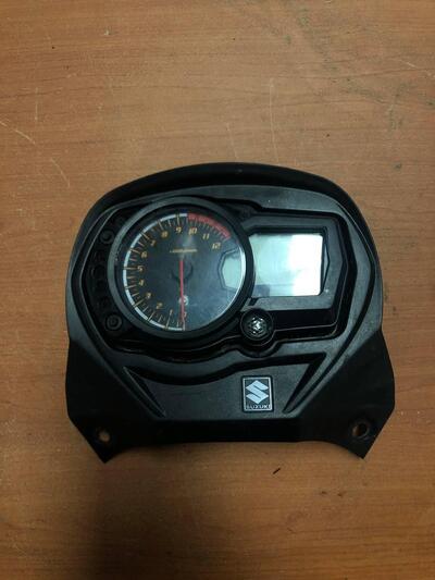 Strumentazione contachilometri Suzuki GSX 1250 FA