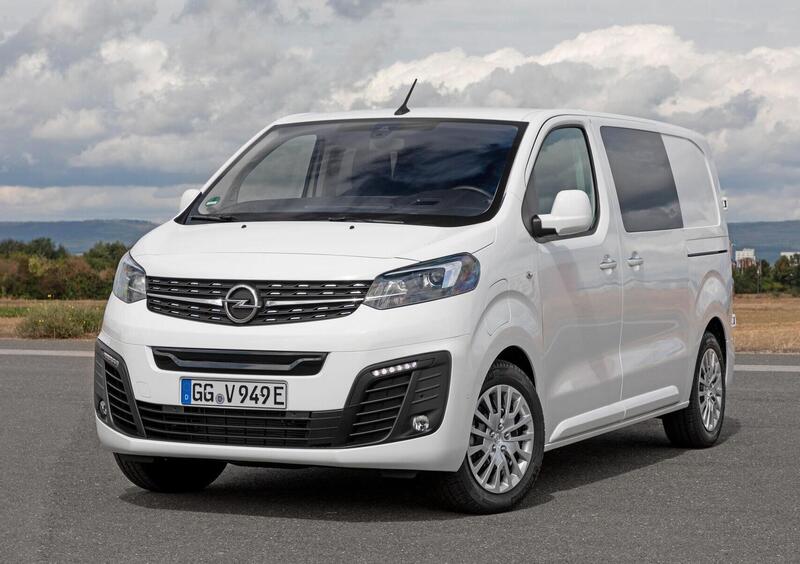 Opel Vivaro-e Life (2020-->>) (10)