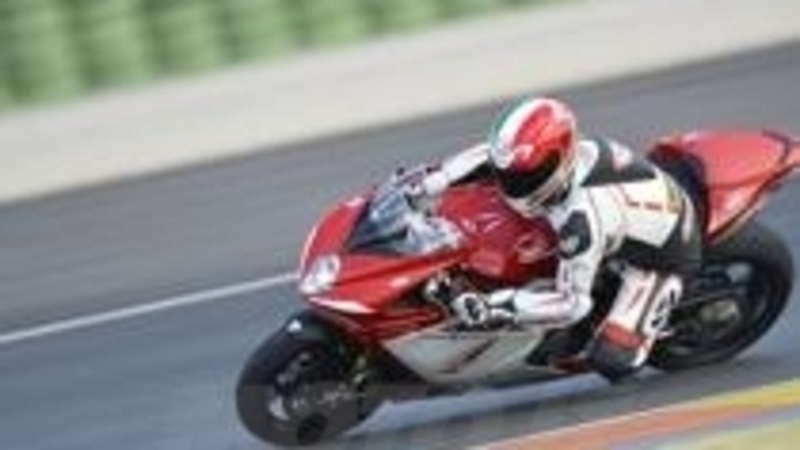 MV Agusta. Test ride in pista a San Martino del Lago il 22 aprile