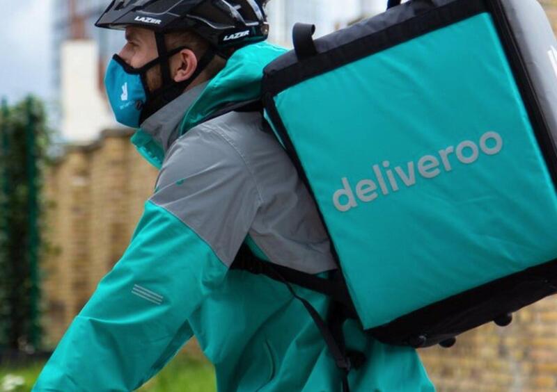 Food Delivery all&#039;angolo. 60mila rider da assumere e multe per 733 milioni