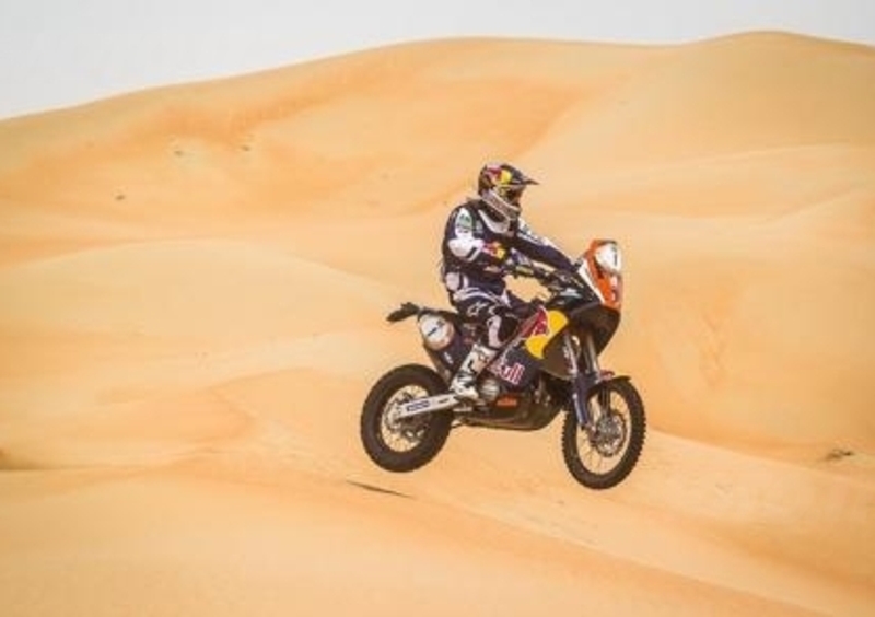 Abu Dhabi Desert Challenge. Sunderland (Honda) vince la 4&deg; Speciale, Coma (KTM) in testa