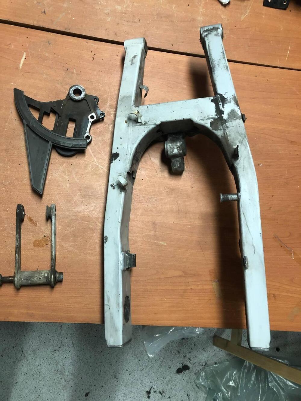 Forcellone posteriore Aprilia Pegaso 125