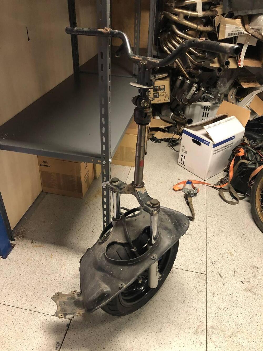 Pezzi in blocco Aprilia RS50 (10)