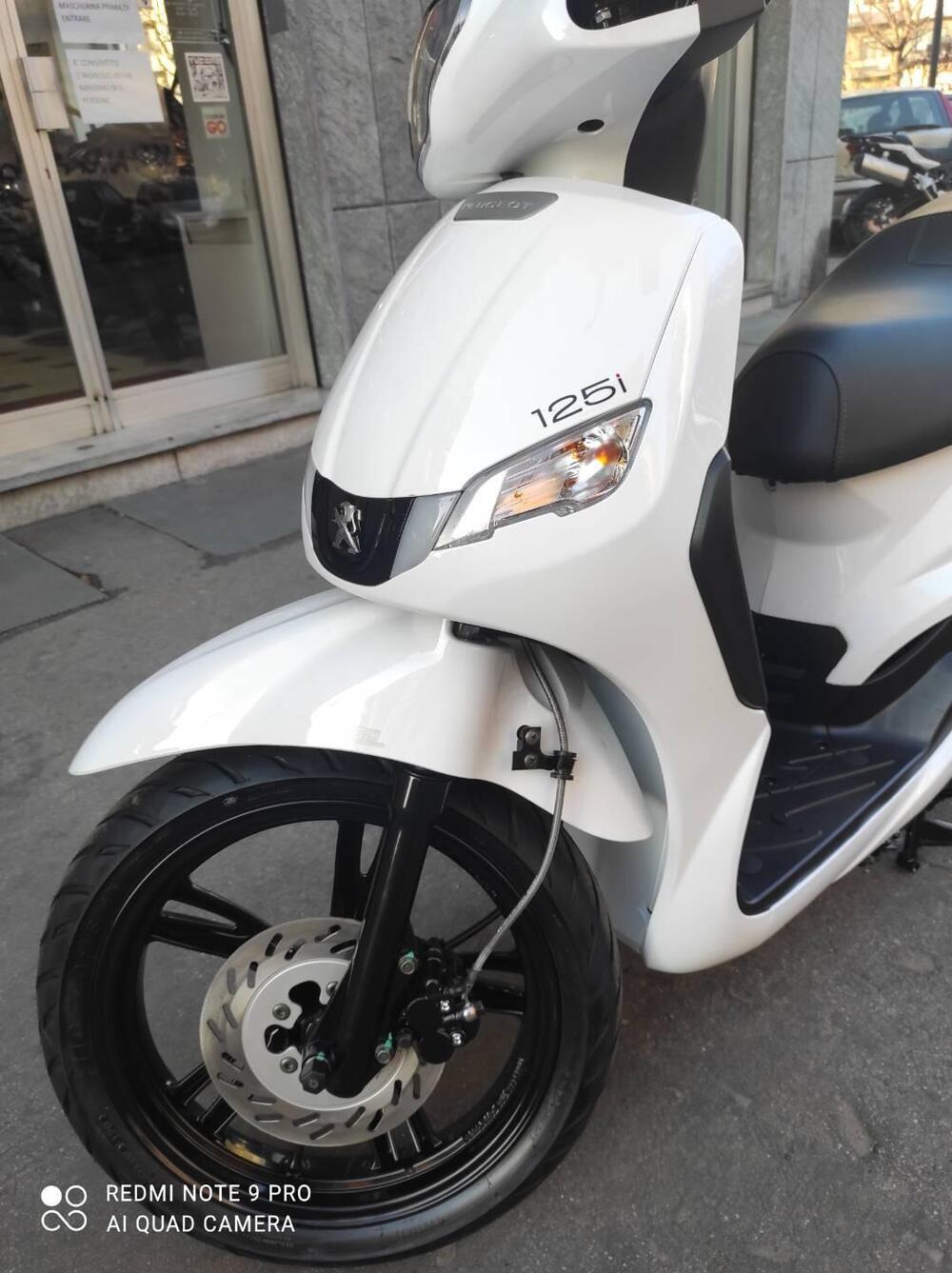 Peugeot Tweet 125i Active (2021 - 25) (9)