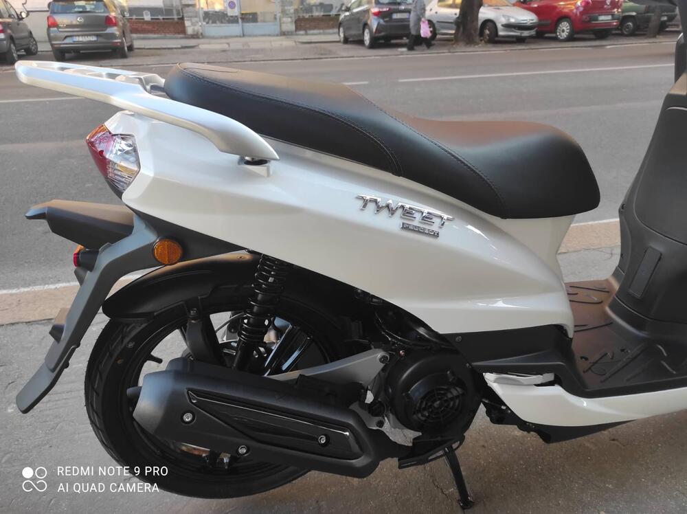 Peugeot Tweet 125i Active (2021 - 25) (11)