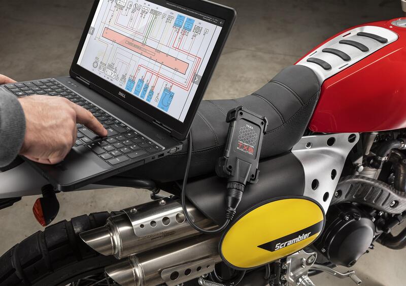 Le moto e la diagnosi elettronica: TEXA festeggia 20 anni di presenza nel settore e 20.000 Navigator TXB venduti