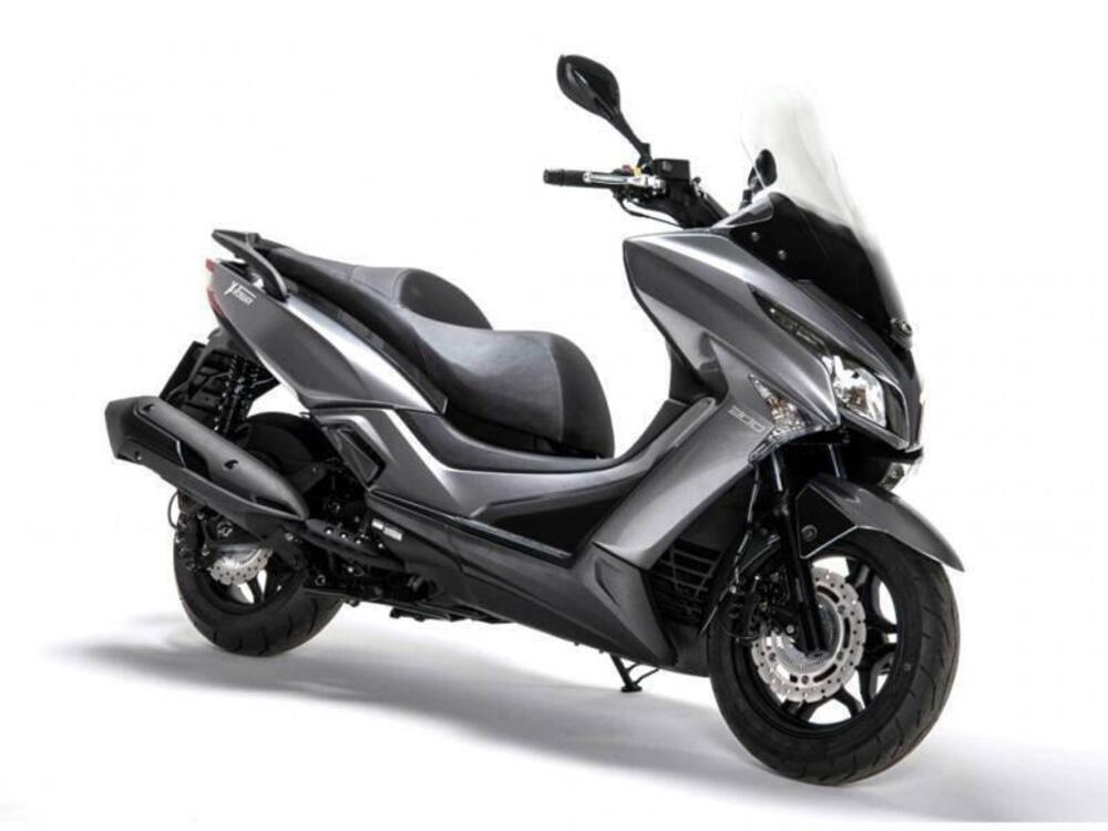 Kymco X-Town 300i (2025) (2)