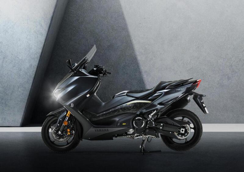 Yamaha T-Max 560 T-Max 560 20° anniversario (2021) (19)