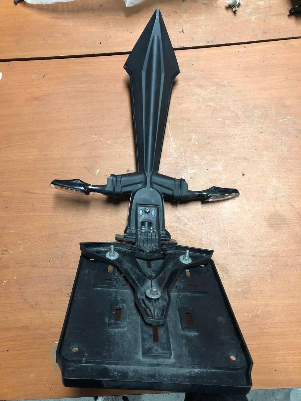 Portatarga Triumph street triple 675 '13 (3)