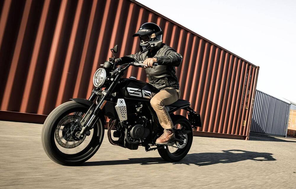 Brixton Motorcycles Crossfire 500 X (2021 - 25) (3)