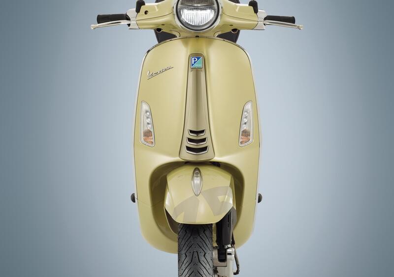 Vespa Primavera 150 Primavera 150 3V 75th (2021) (2)