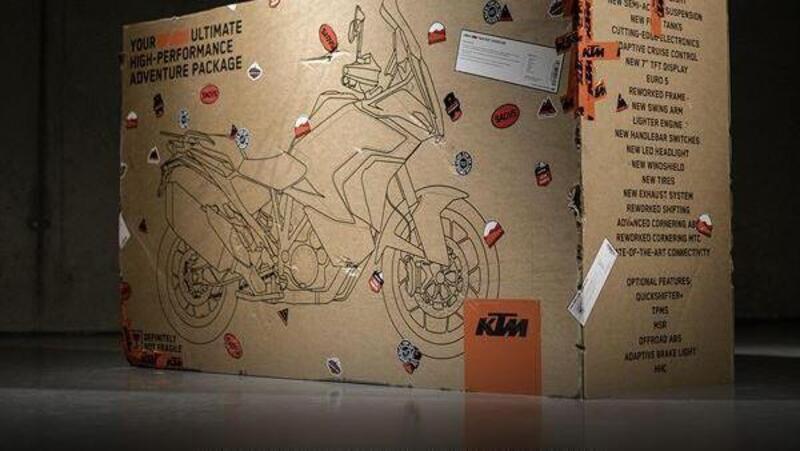 KTM 1290 Super Adventure S: &ldquo;Dealer Unboxing&rdquo;