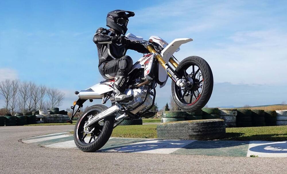 Rieju Marathon 125 Pro (2017 - 20) (5)