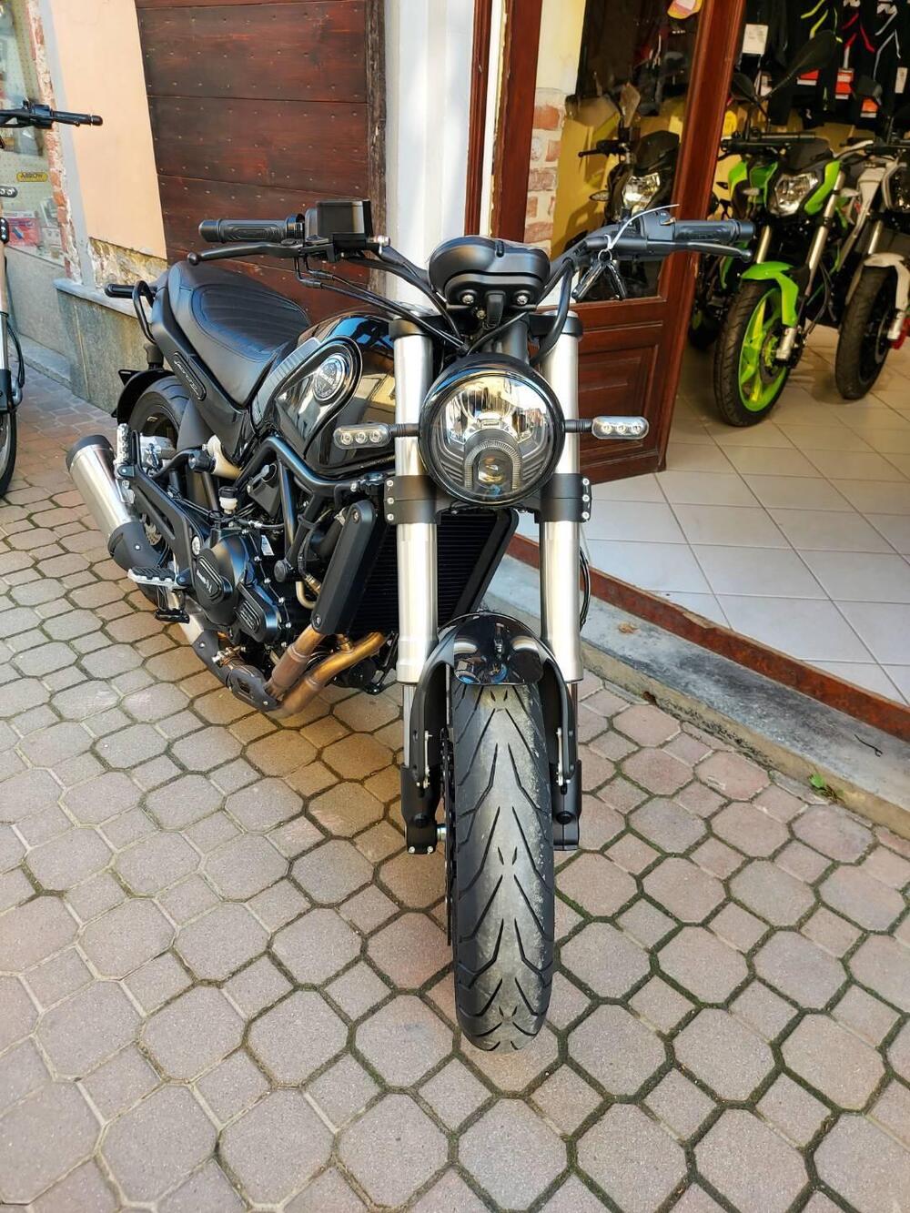 Benelli Leoncino 500 (2021 - 25) (5)