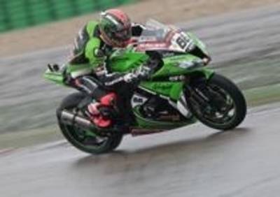 Superbike. Sykes conquista le qualifiche del venerdì ad Assen