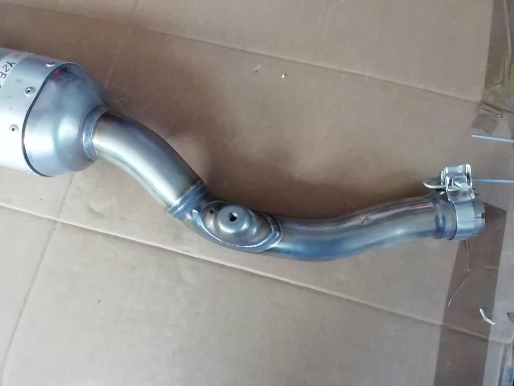 Silenziatore x marmitta YAMAHA YZF 250 2013 nuovo (3)