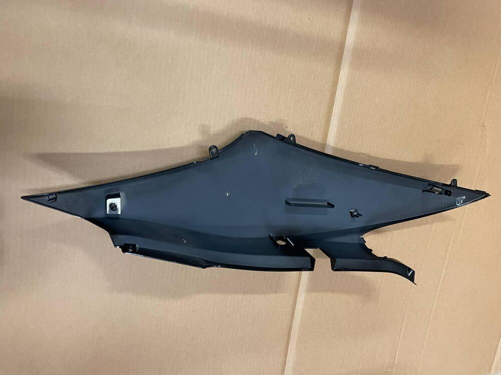 Honda Carena lat nera SW-T 400 83501MFT640 - SL (5)