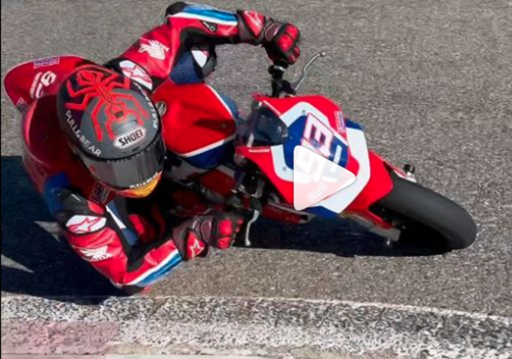 Marc Marquez &egrave; tornato in moto: ecco il video del campione in pista
