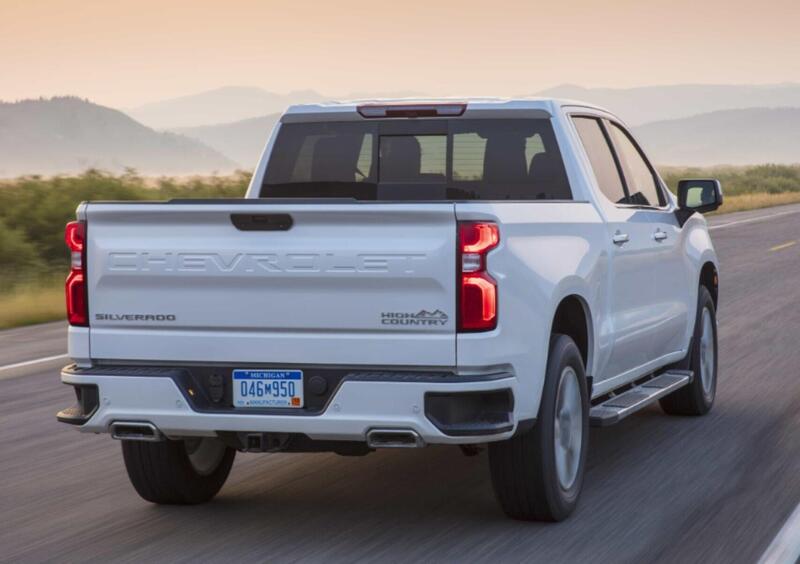 Chevrolet Silverado (2019-->>) (4)