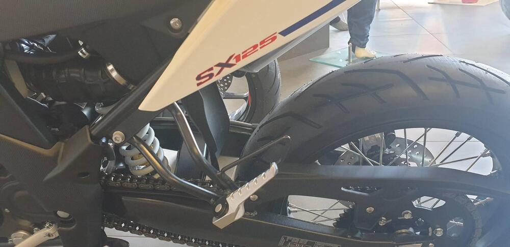 Aprilia SX 125 (2021 - 24) (3)