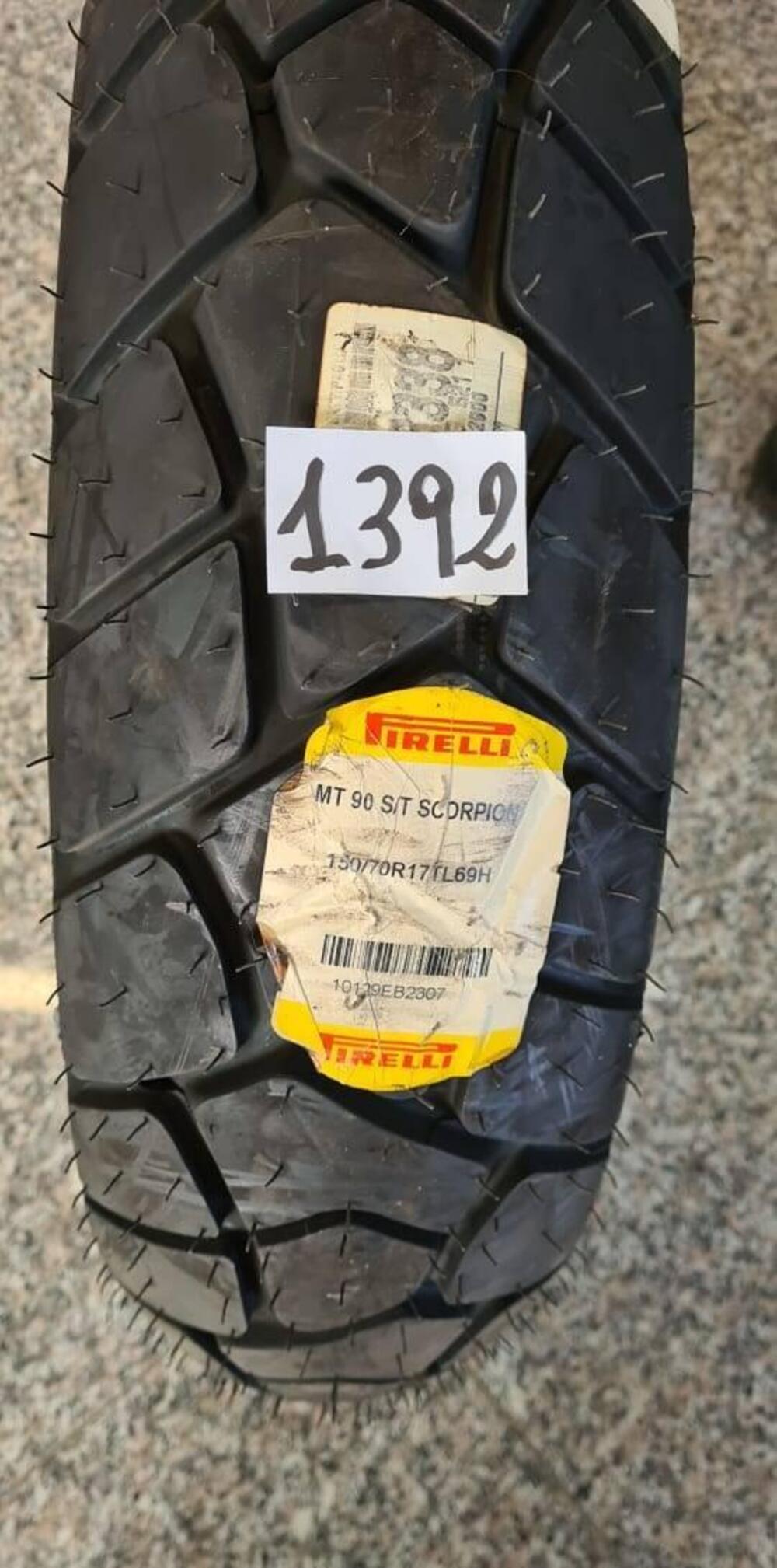 PNEUMATICO 150/70R17 MC69H MT90 SCORPION S/T Pirelli (2)