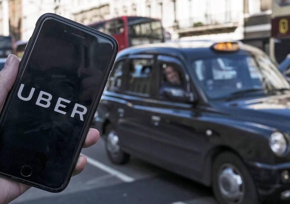 70mila autisti diventano dipendenti, svolta di Uber in Gran Bretagna 