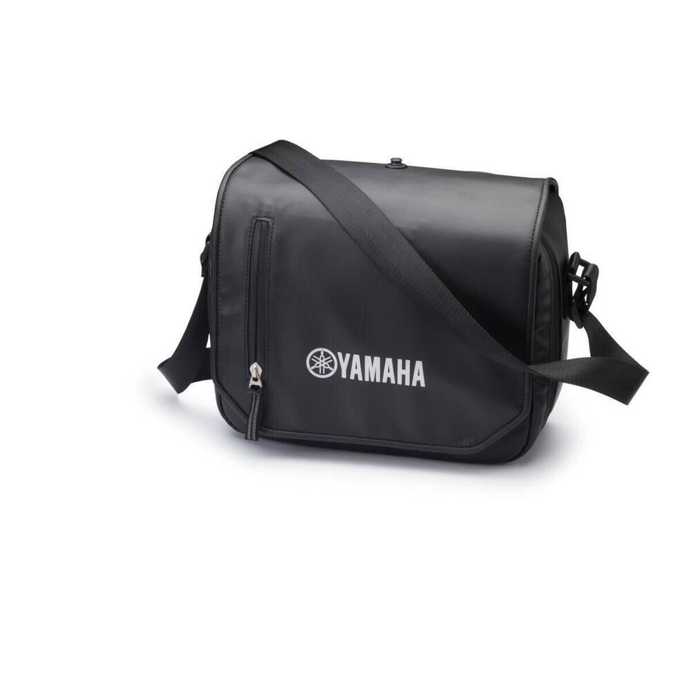 BORSA YAMAHA CON STAFFA B74F85M00000 (2)