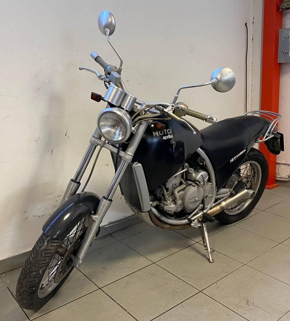 Aprilia Motò 6.5 650 (2)