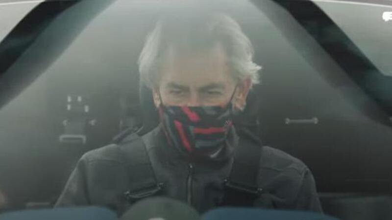 Gordon Murray in pista con la Gordon Murray T50 [VIDEO]