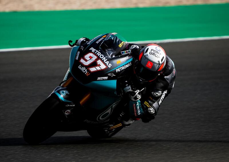 Test Moto2 e Moto3 in Qatar. Xavi Vierge e John McPhee in testa al Day 2