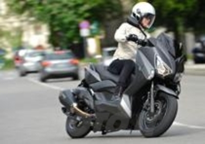 Yamaha X-Max 400