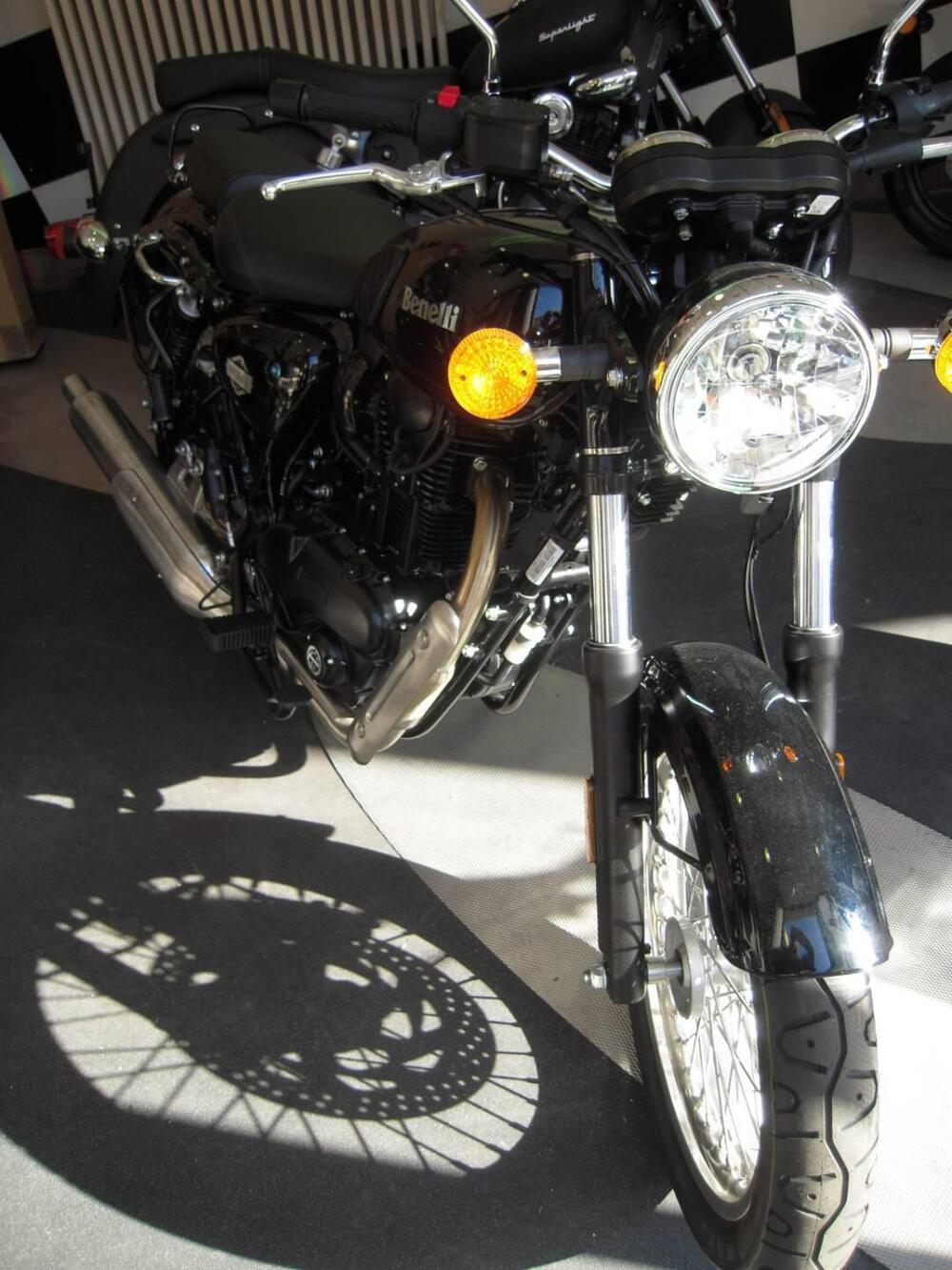 Benelli Imperiale 400 (2019 - 20) (2)