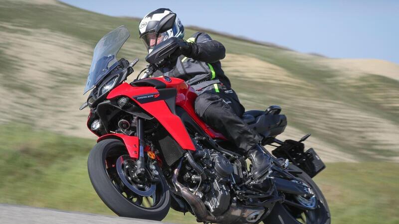 Yamaha Tracer 9 e Tracer 9 GT 2021 TEST. Due crossover che convincono