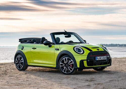 MINI Mini Cabrio (2015--&gt;&gt;)