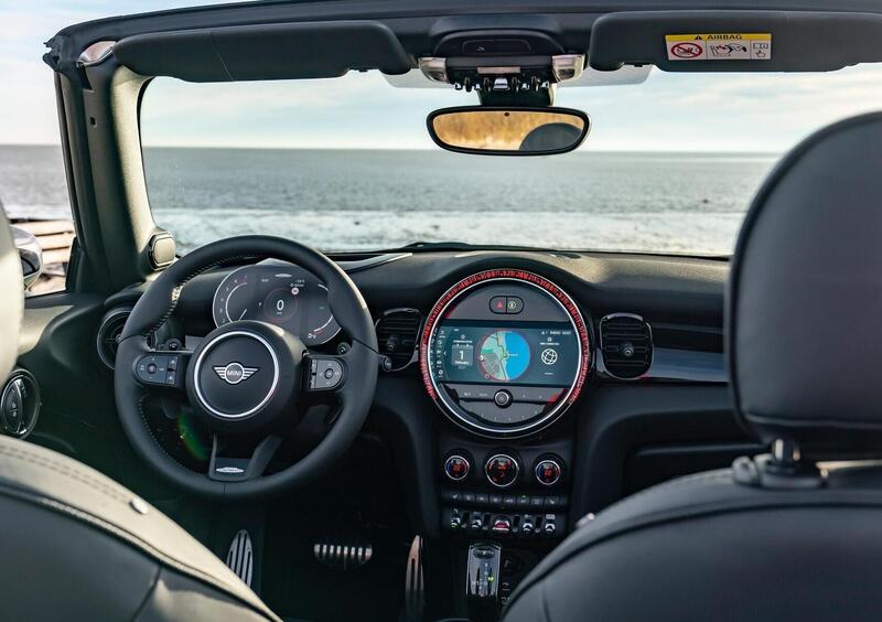 MINI Mini Cabrio (2015-->>) (11)