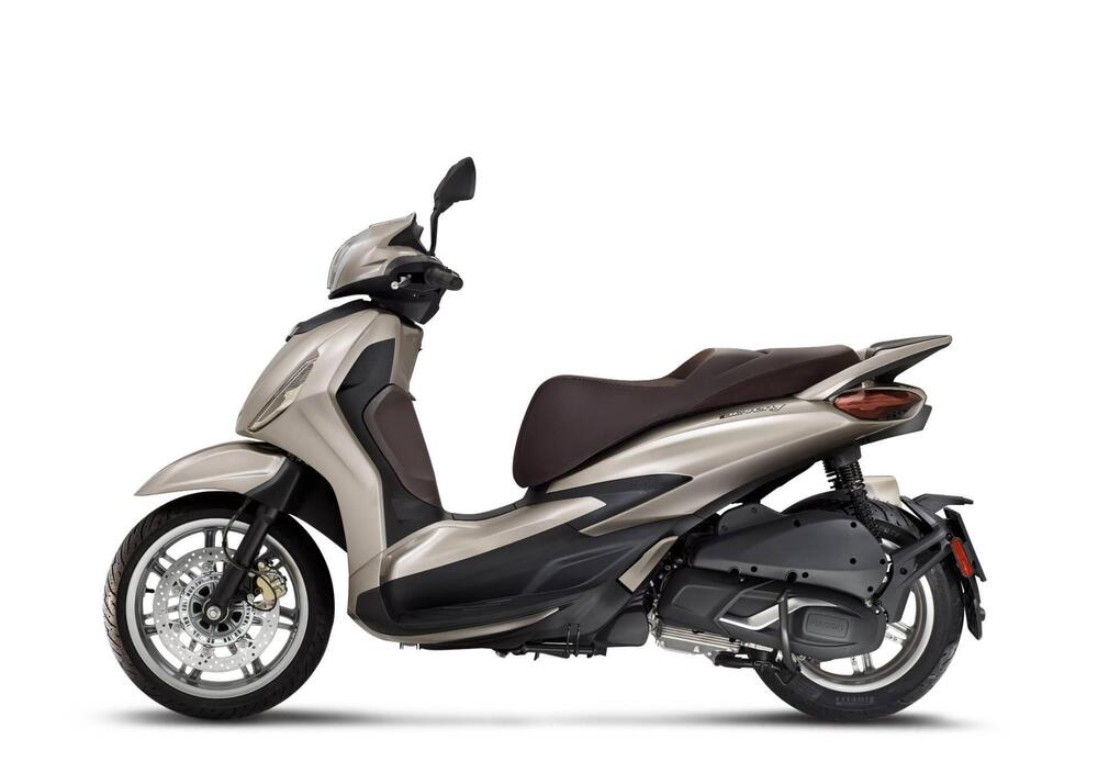 Piaggio Beverly 400 ABS-ASR (2021 - 24) (5)
