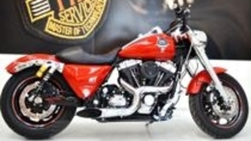 Harley-Davidson Parma: una Road King snella e aggressiva