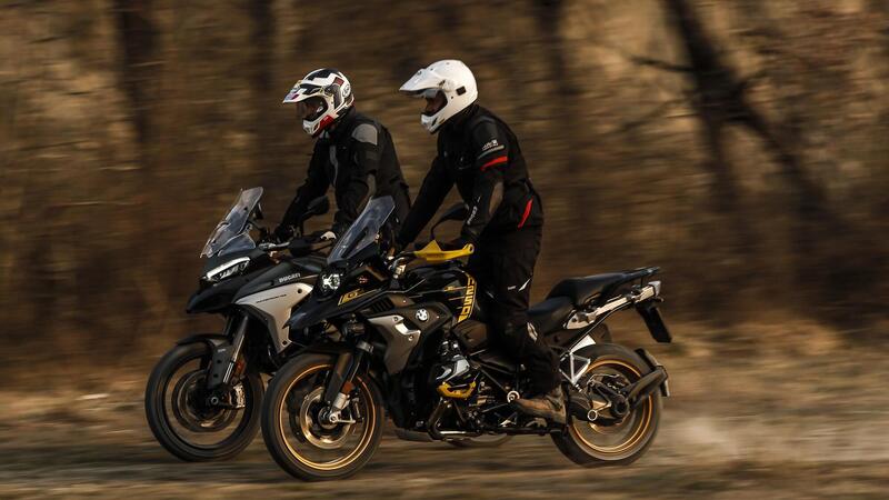 BMW R1250GS VS Ducati Multistrada V4S: maxienduro italiana o tedesca?