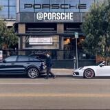 Tutti pazzi per le Porsche di Del Piero 2
