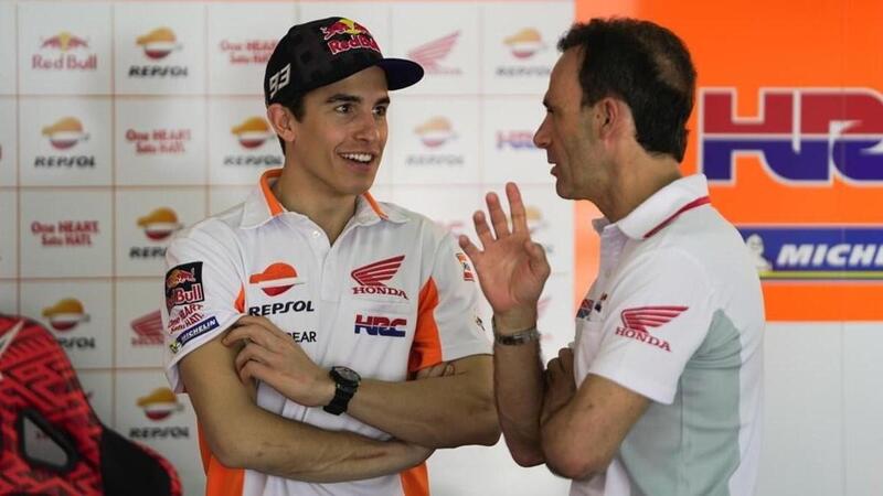 MotoGP. Alberto Puig: &quot;Marquez fermato dai medici, ma &egrave; andato forte!&rdquo;