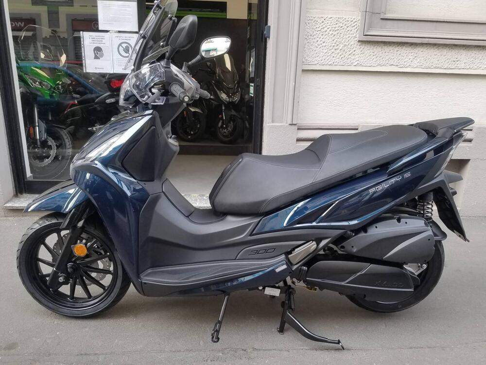 Kymco Agility 300i (2021 - 25) (3)
