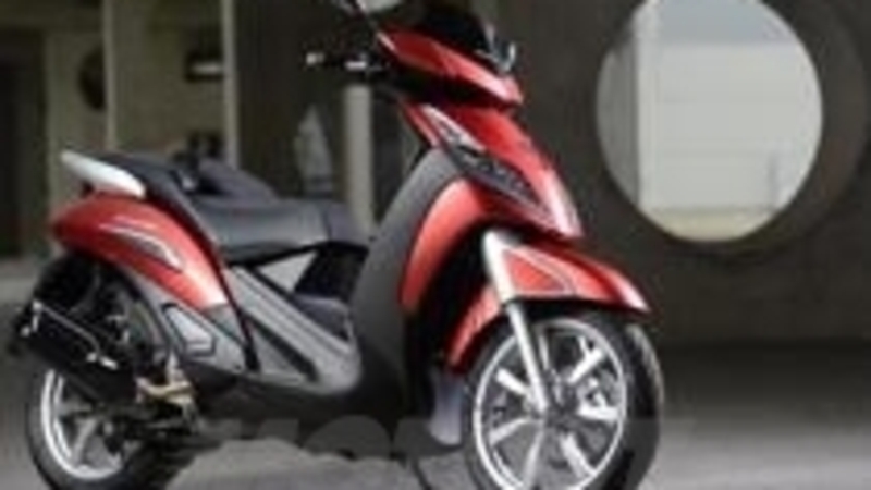 Peugeot Geopolis 300: disponibile ora al prezzo di 3.890 Euro