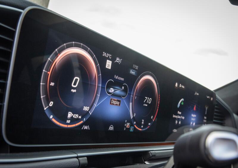 Mercedes-Benz GLE SUV (33)