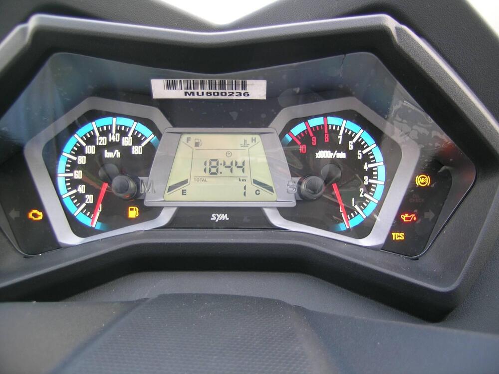 Sym Maxsym 400 (2021 - 25) (4)