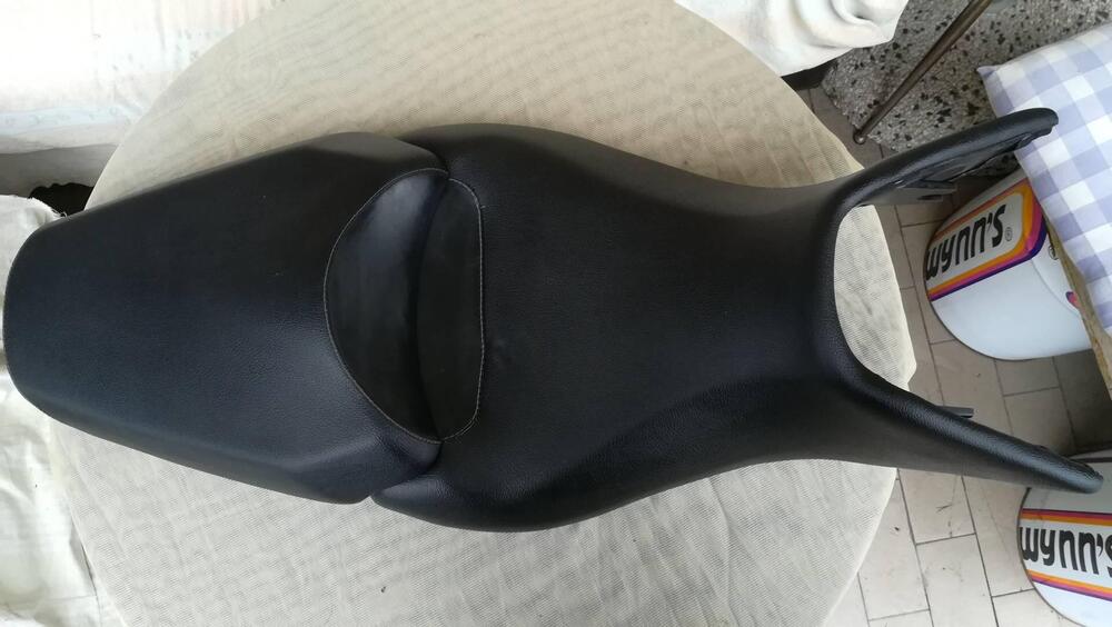 Sella Aprilia Mana 850 (5)