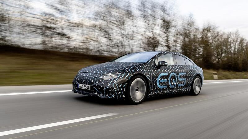 Mercedes EQS: anteprima su strada dell&#039;ammiraglia elettrica da 770 Km [Prestazioni e Sensazioni]