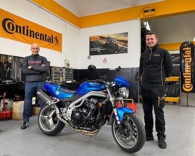 Controllo pneumatici moto: cosa guardare (battistrada, pressione, dot, conservazione, rodaggio)