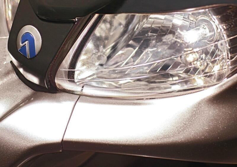 Adiva AD 3 AD 3 300 (2020) (6)