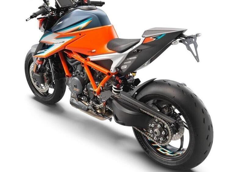 KTM 1290 Super Duke R 1290 Super Duke RR (2021) (4)