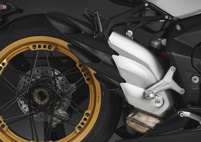 MV Agusta Superveloce 800 Superveloce 800 S (2021 - 25) (16)